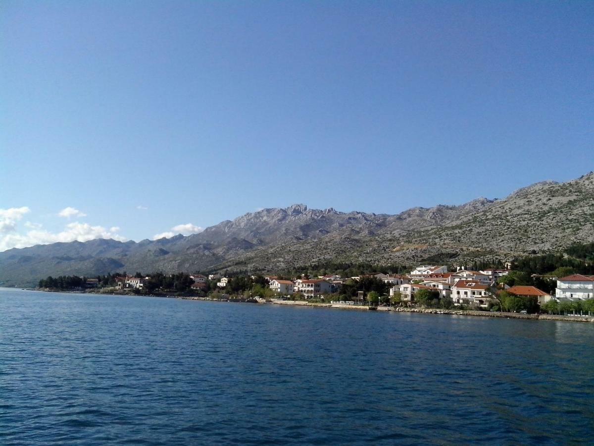 Apartments Viktorija Starigrad Paklenica Buitenkant foto